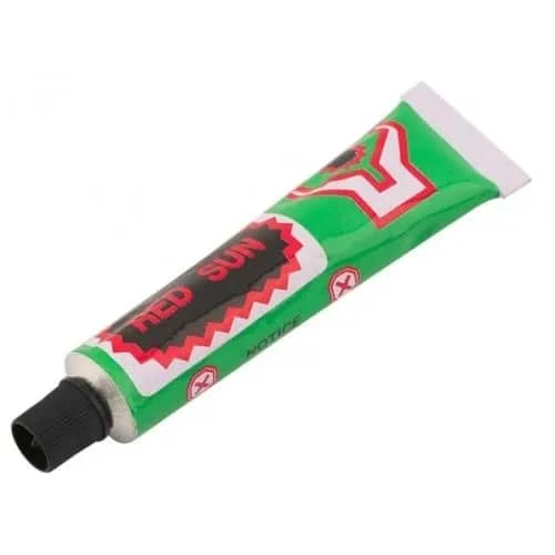 AVEX – Solutie adeziva pentru lipit petece anvelope, cauciuc, plastic sau elemente flexibile, 20ml