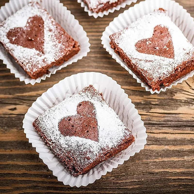 AVEX – Set 16 sabloane reutilizabile pentru ornarea desertului sau a cafelei