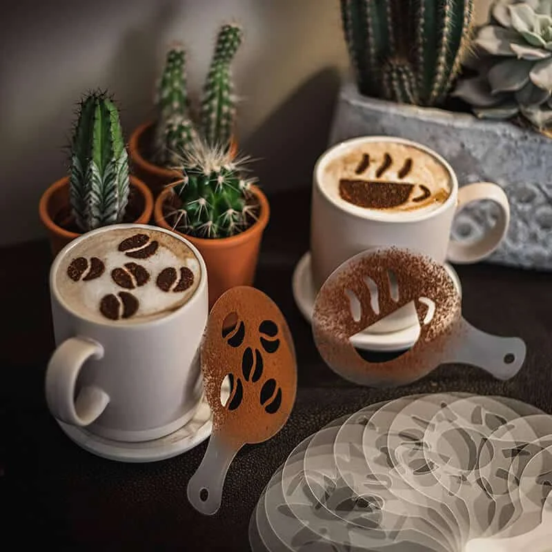 AVEX – Set 16 sabloane reutilizabile pentru ornarea desertului sau a cafelei