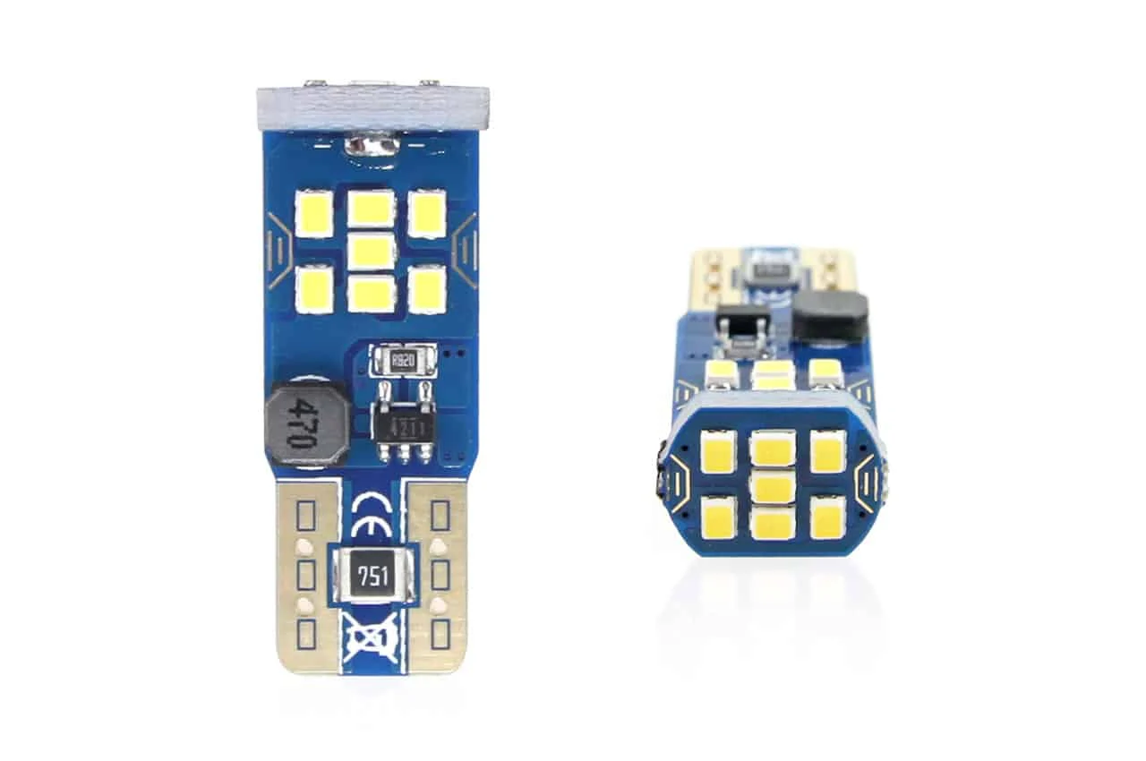 AMIO – Set becuri auto cu LED CANBUS UltraBright compatibil T10 W5W 21 SMD Alb 12V/24V, destinat competitiilor auto sau off road
