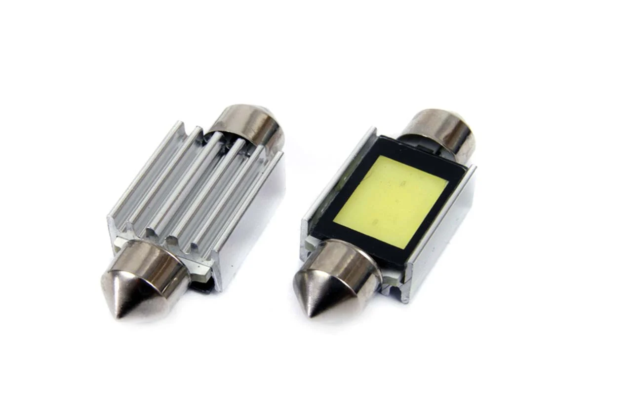 AMIO – Set becuri auto cu LED CANBUS sofit compatibil C5W 3xCOB 39mm Alb 12V, destinat competitiilor auto sau off road