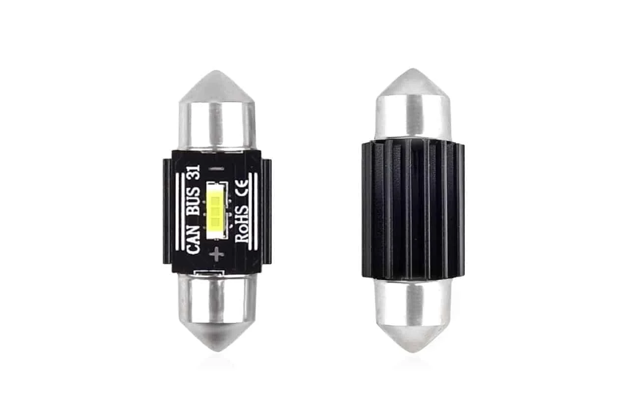 AMIO – Set becuri auto cu LED CANBUS sofit compatibil C5W 1 SMD 31mm Alb 12/24V, destinat competitiilor auto sau off road