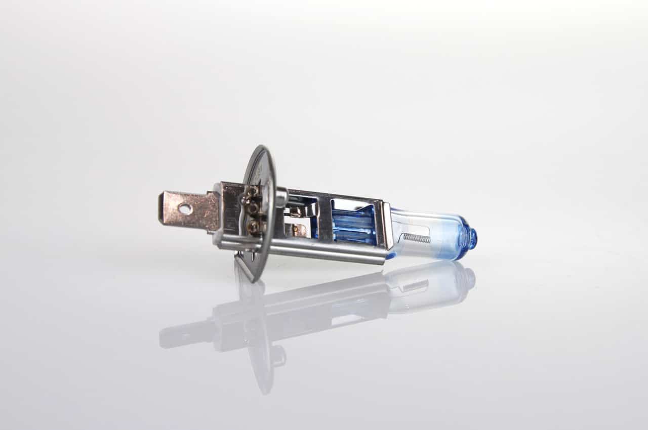 AMIO – Set becuri cu halogen H1 12V 55W LumiTec LIMITED + 130% DUO BOX