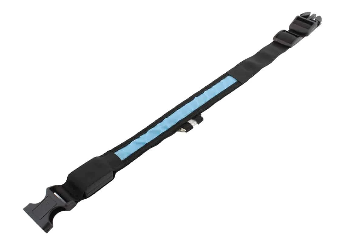 AVEX – Zgarda iluminata cu LED pentru caine sau pisica, culoare Albastra, AVX AG232A