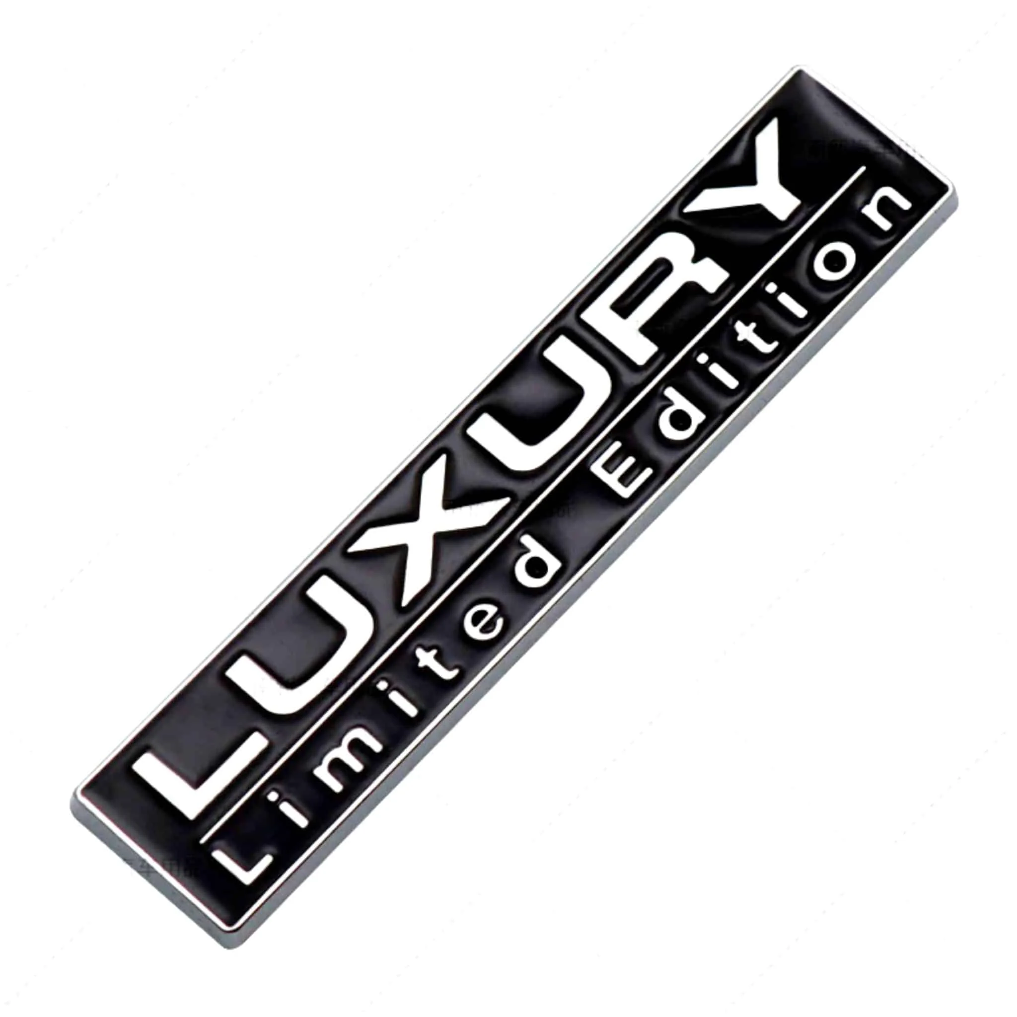 AVEX – Emblema auto metalica LUXURY, reliefata 3D, dimensiune 7,5 x 1,5 cm