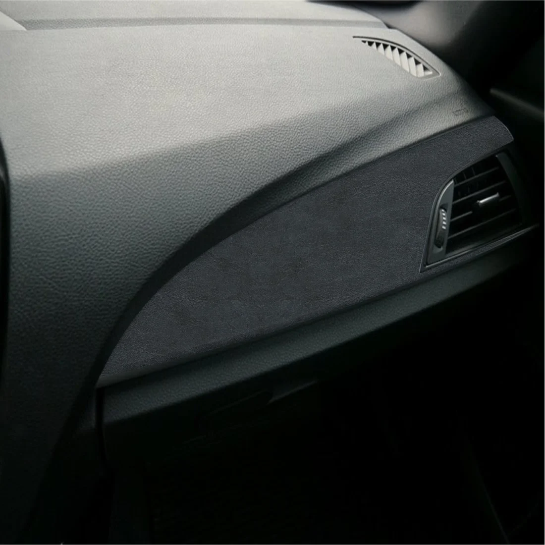 AVEX – Folie Auto Colantare Trimuri, Model Piele Neagra, 100 x 45cm
