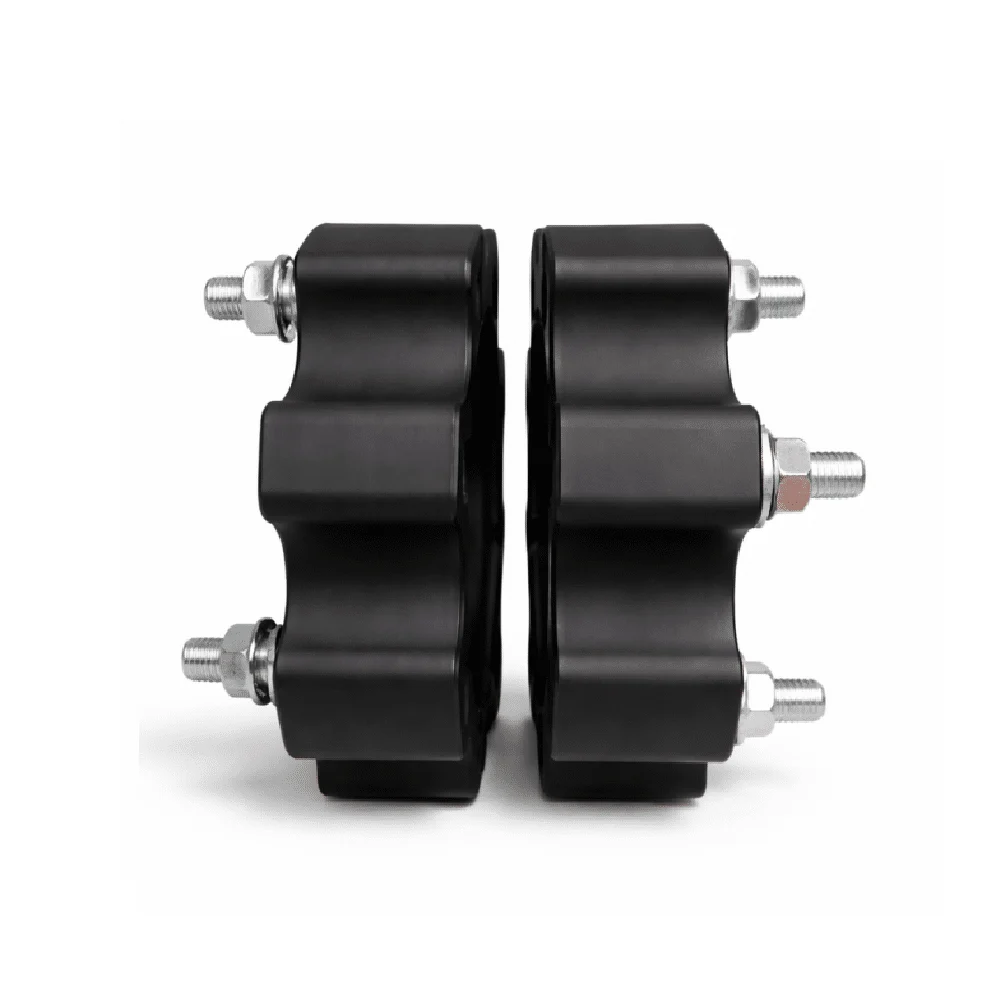 Set 2 buc. Distantiere Roti ATV din Aluminiu Forjat, grosime 50mm, distanta prezoane 4 x 156mm, gaura centrare 131,2mm, piulite M10 x…